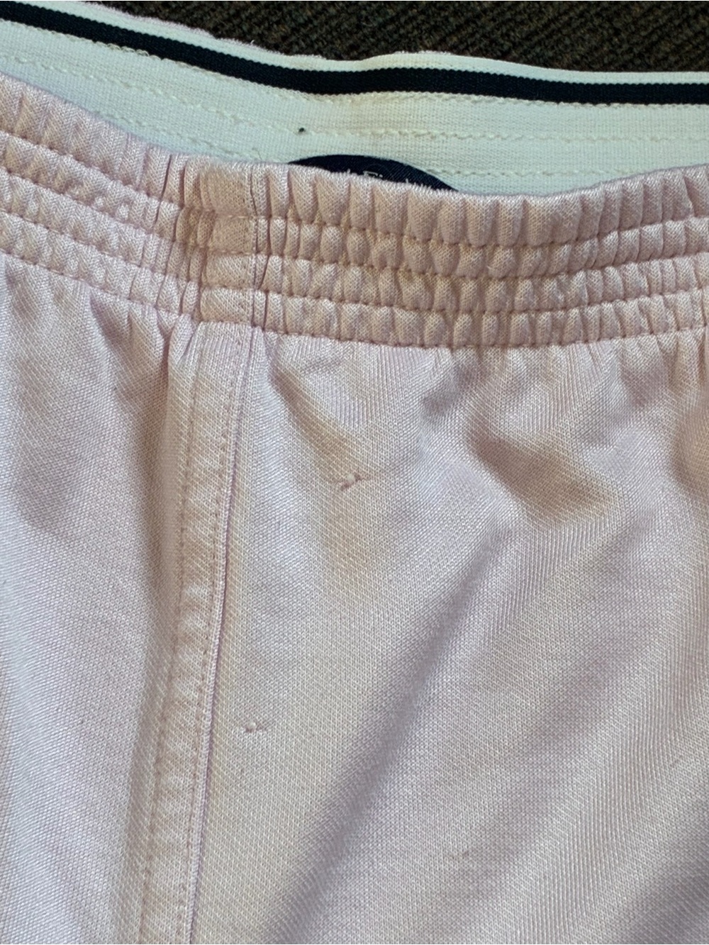 Abercrombie & Fitch Light Pink Shorts with Cream Trim - Picture 3 of 5